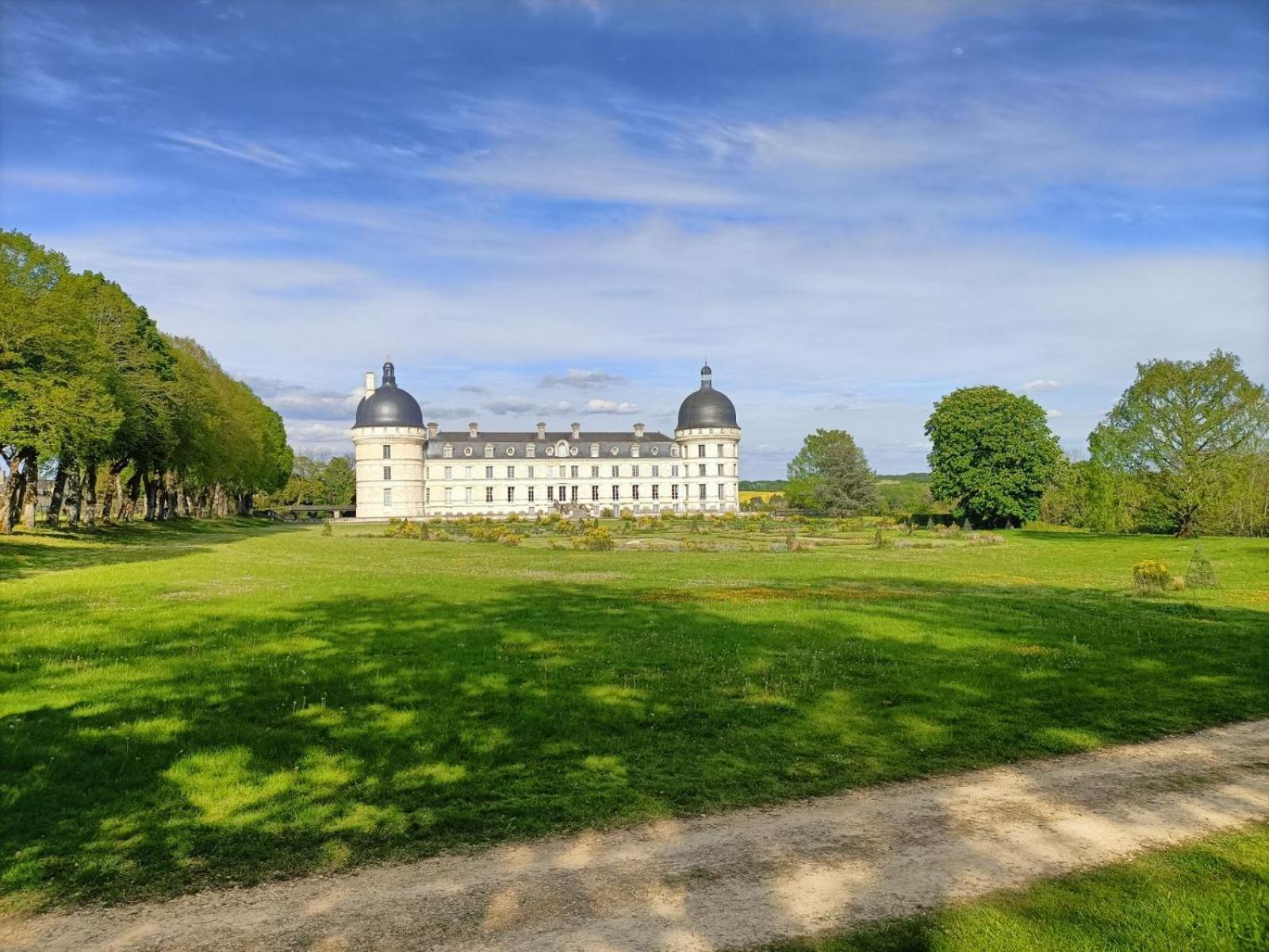 Villa Esperanza Chambre De Plain-Pied, Independante, Proche Zoo De Beauval Et Chateaux De La Loire Valencay Exterior photo